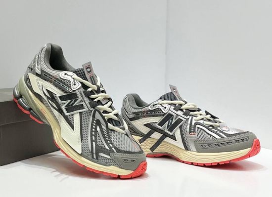 Кроссовки New Balance 1906A "Grey Redline"