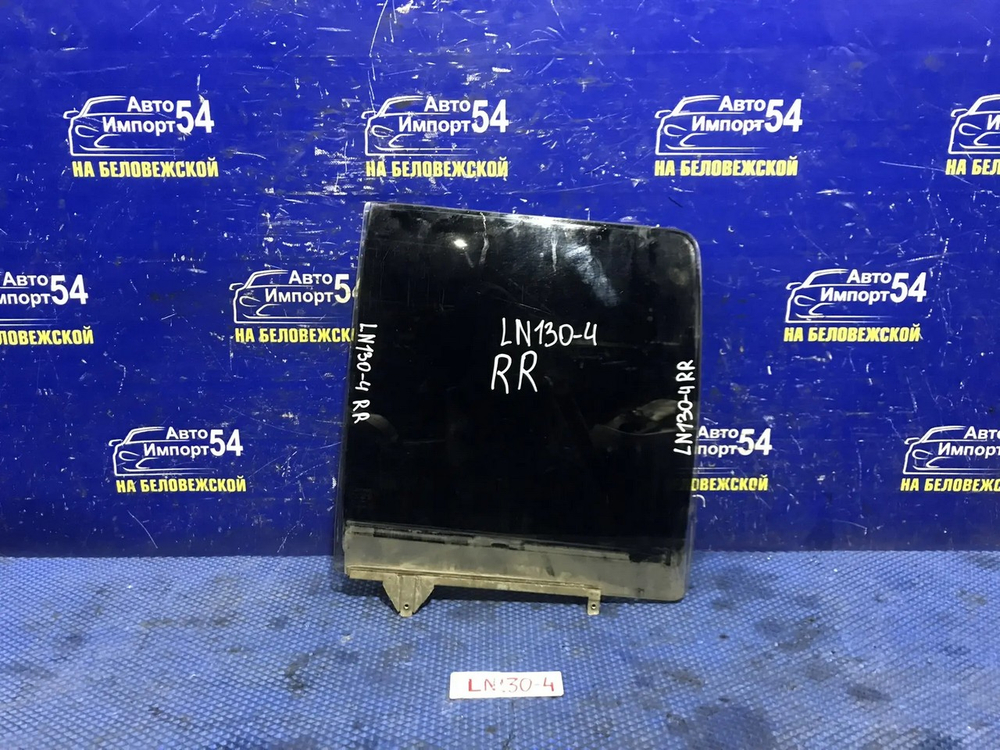 Стекло двери задней правой TOYOTA HILUX SURF 1992