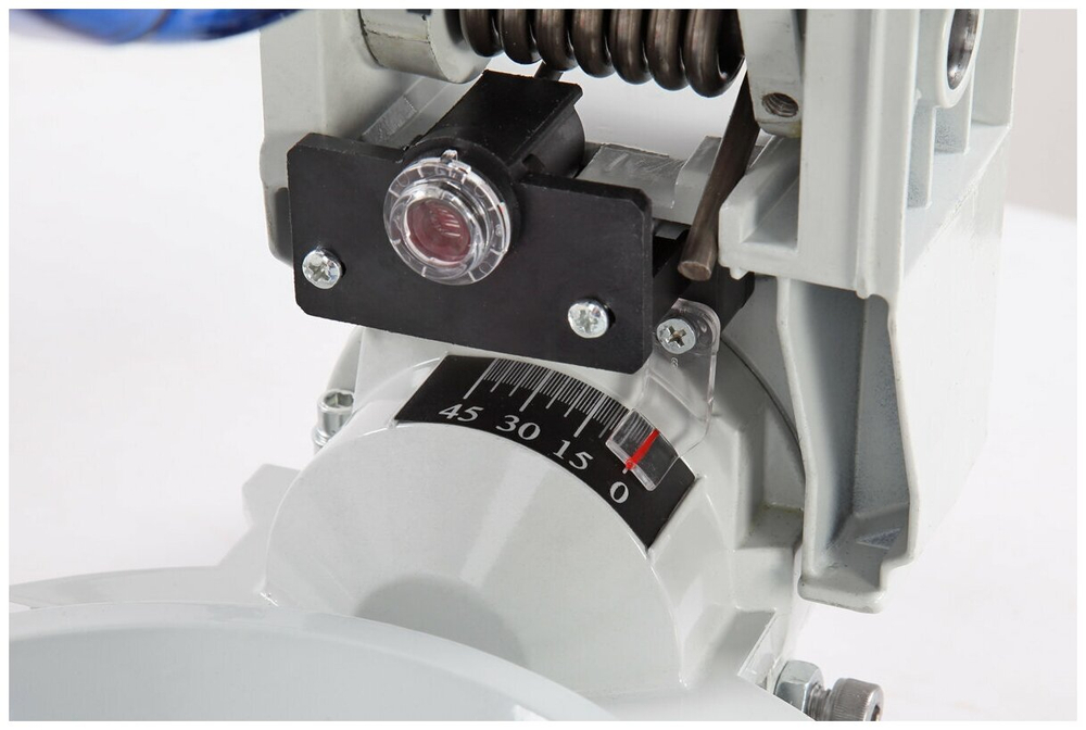 Пила торцовочная BELMASH MSB-255 (S218A)