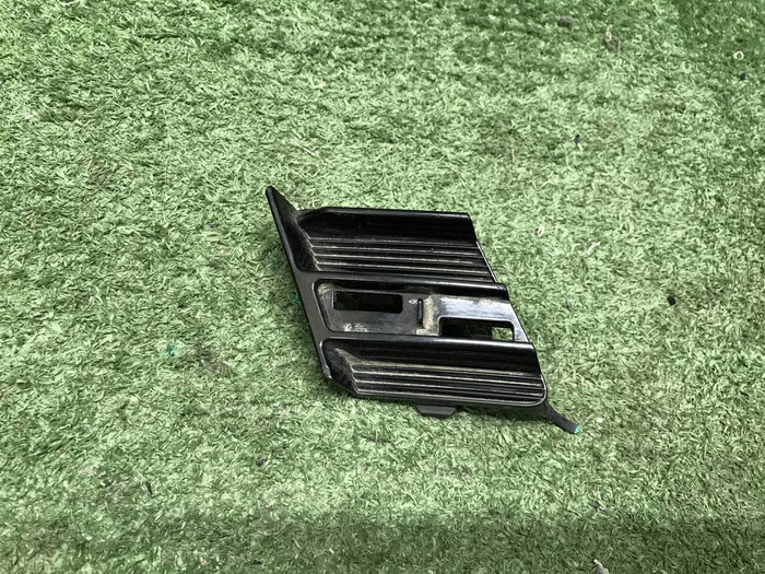 Заглушка буксировочного крюка Jetour Dashing 22-нв