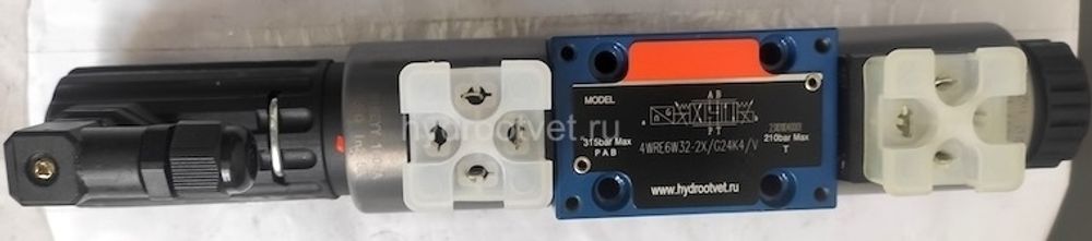 4WRE6W08-2X/G24K4/V - Пропорциональный распределитель с обратной связью по положению золотника без встроенной электроники Ду6, номинальный расход 8 л/мин, схема W