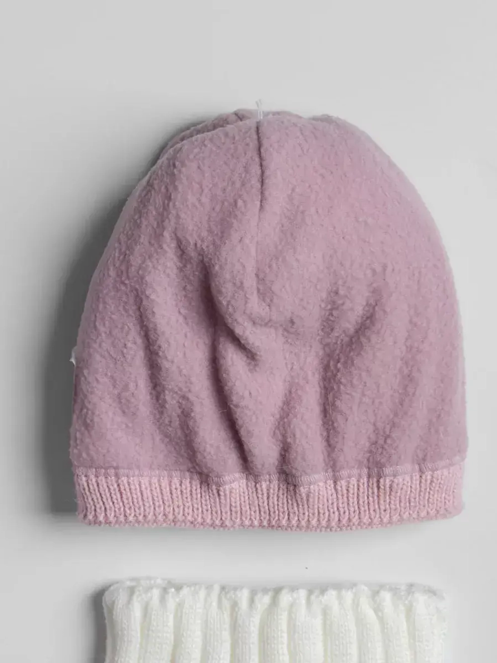 Шапка зимняя для девочки с помпоном и снуд