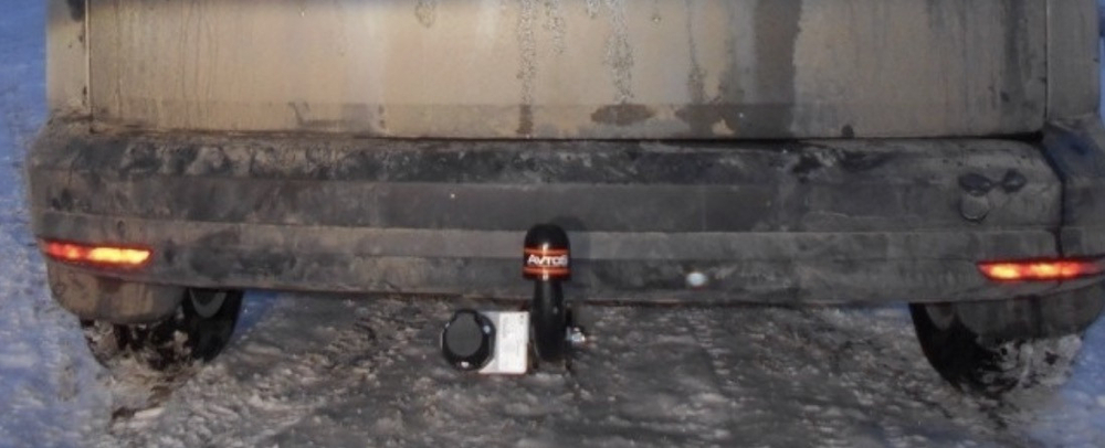 Фаркоп для Volkswagen Caddy 2004-2021 Тип шара: A. Нагрузки: 1250/75 кг, VW 21