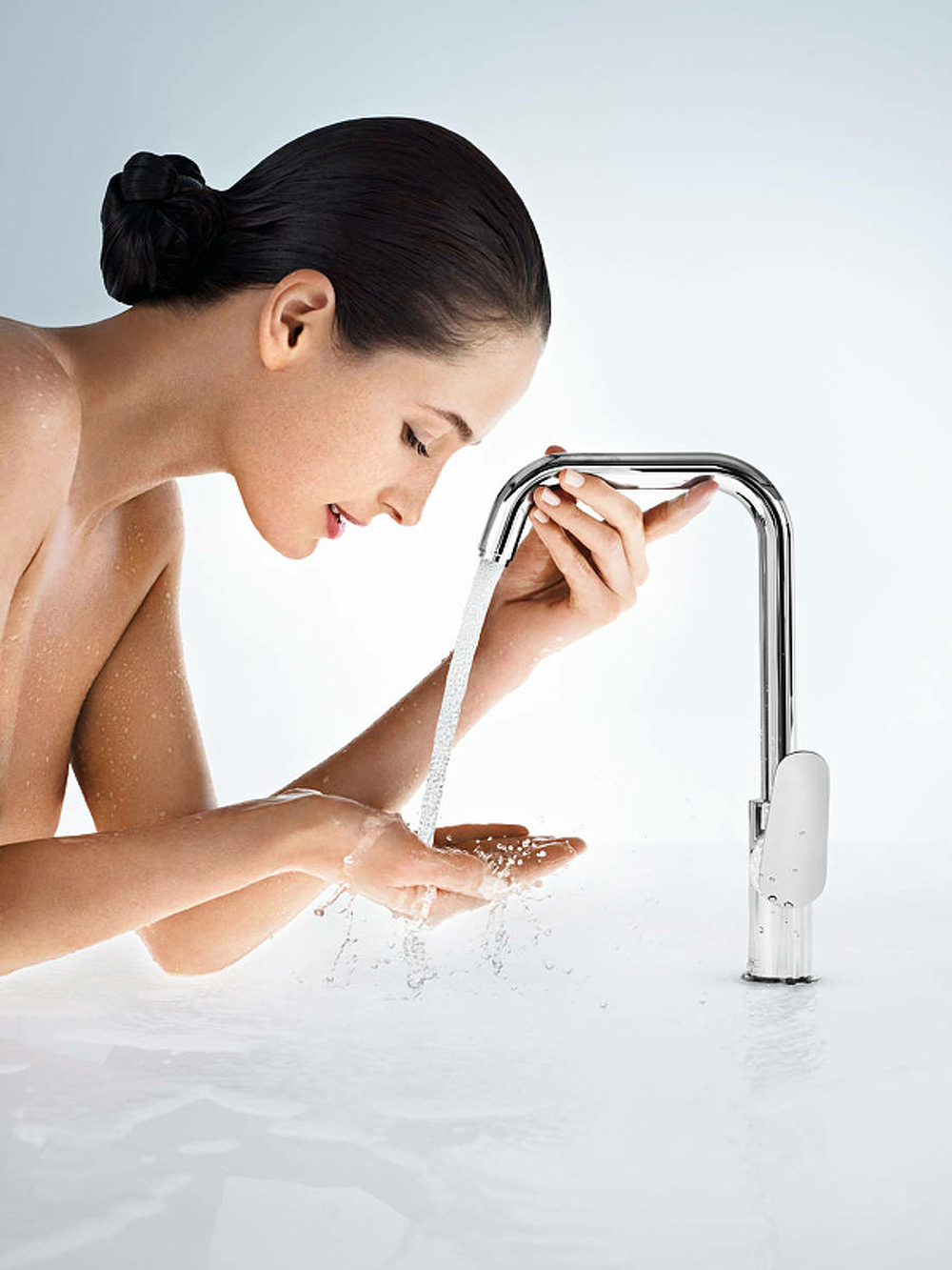 Смеситель для раковины Hansgrohe Focus E2 31609000 хром