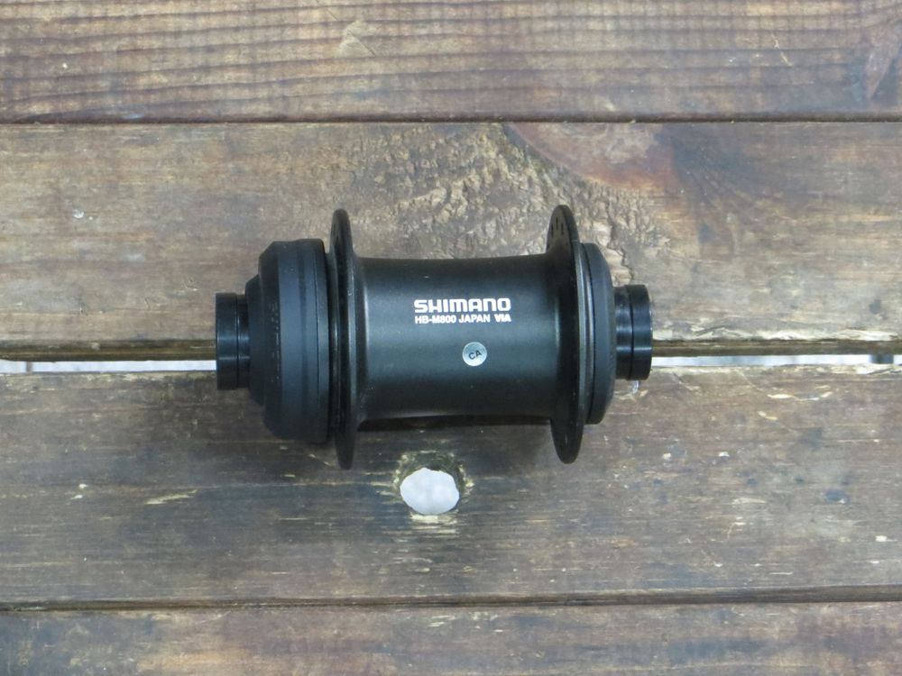 Втулка передняя Shimano Saint HB-M800