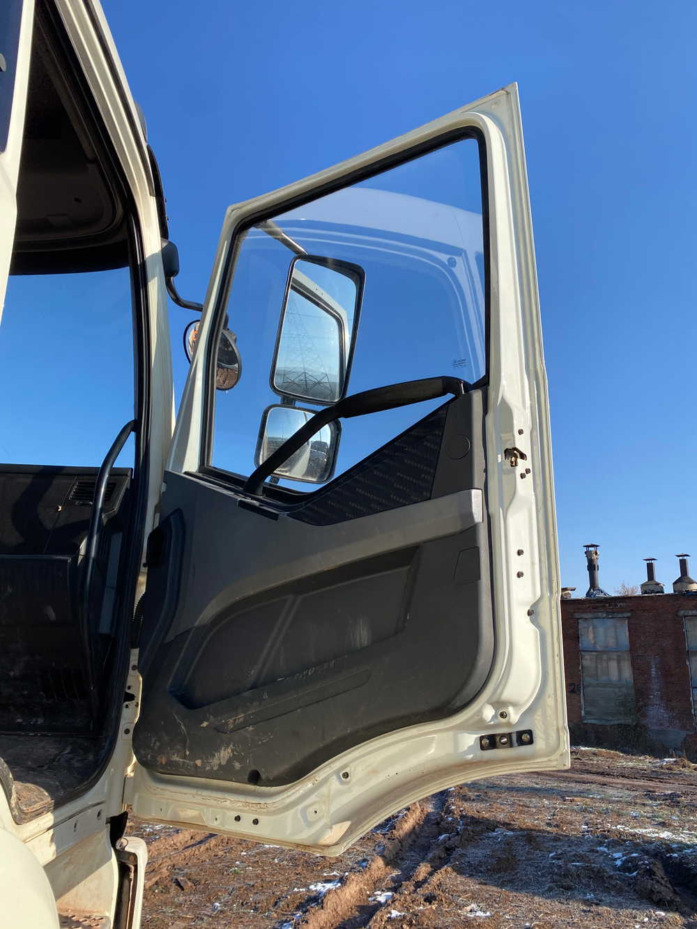 FAW J6 8x4 Самосвал СА3310Р66K24T4E5 (Дизельный, 11,1 л, 420 л.с., МТ)