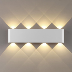 7192/8WL HIGHTECH ODL27 Настенный светильник белый/металл IP20 LED 8W 3000K 220V MAGNUM
