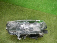 Фара левая Toyota Rav 4 CA40 (2015-2019) LED