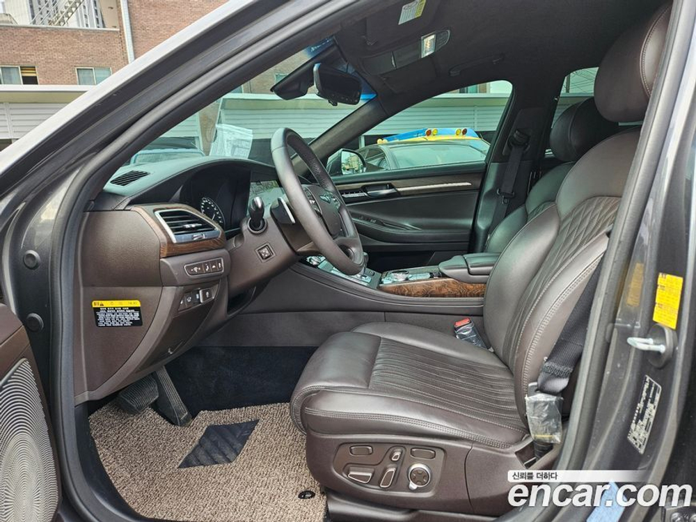 Genesis G90 3.8 AWD (02.2020)