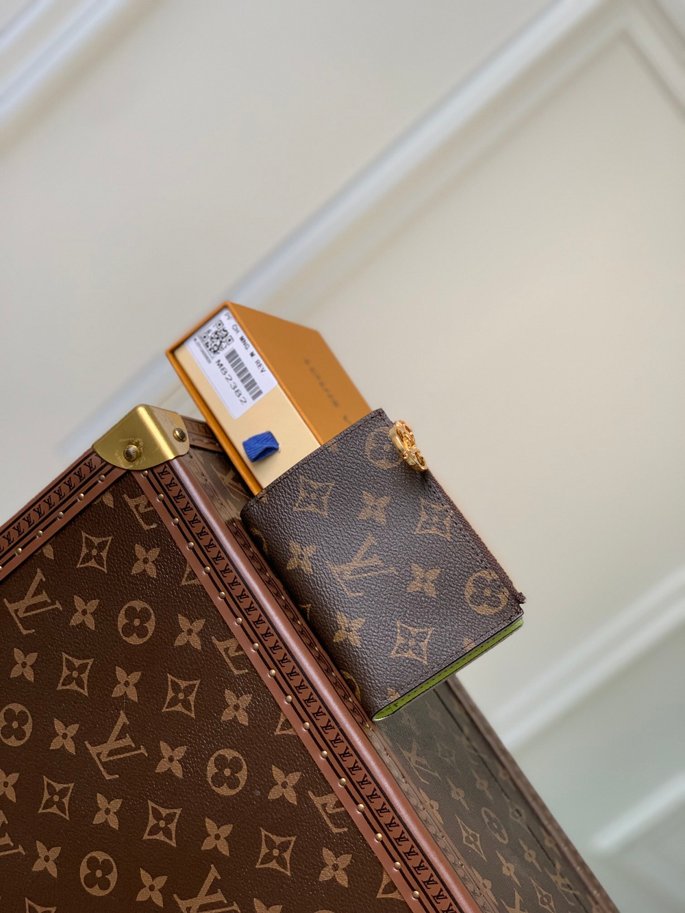 Louis Vuitton Lisa Wallet