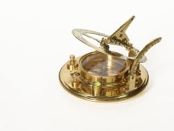 Nautical Морской компас в деревянном футляре