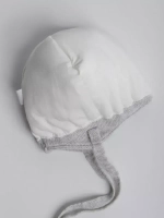 Шапка зимняя вязаная с помпоном на завязках