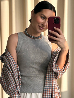 Жемчужный чокер с крестом графит