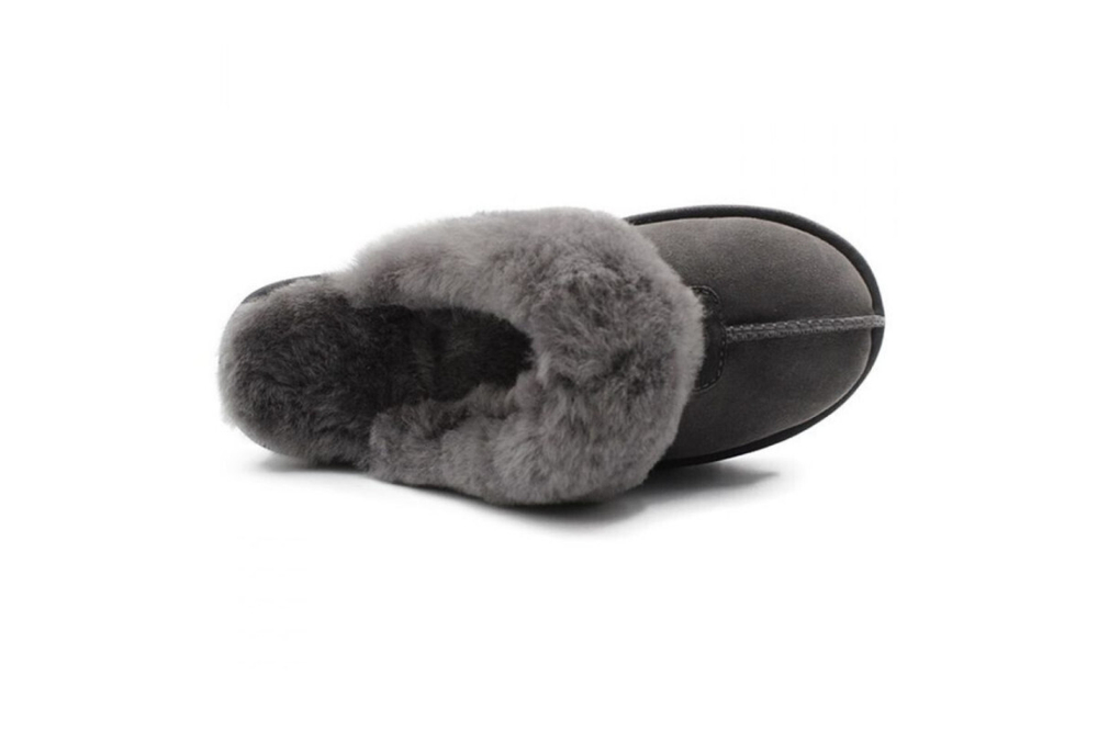 UGG Slippers Scufette Grey
