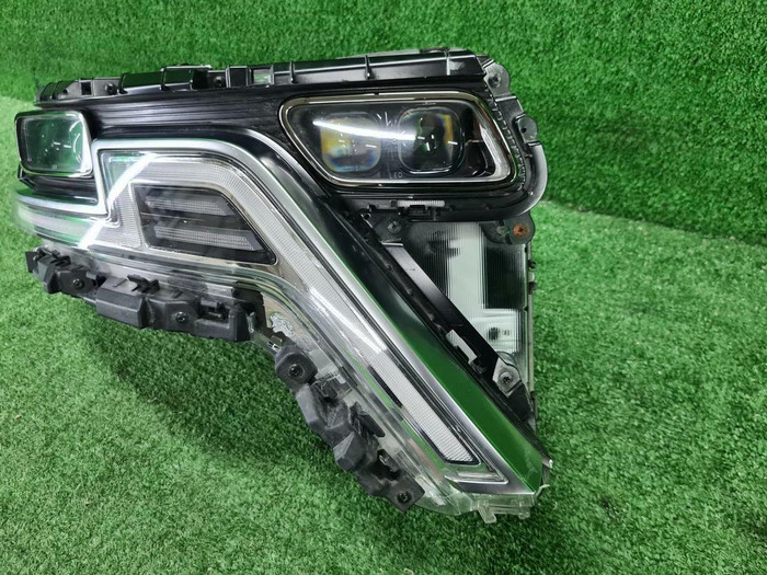 Фара правая Kia Carnival 4 (2020-2023) LED