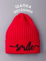 Шапка для девочки осенняя, вязаная, красная