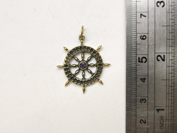 Подвеска. Штурвал с камнем
