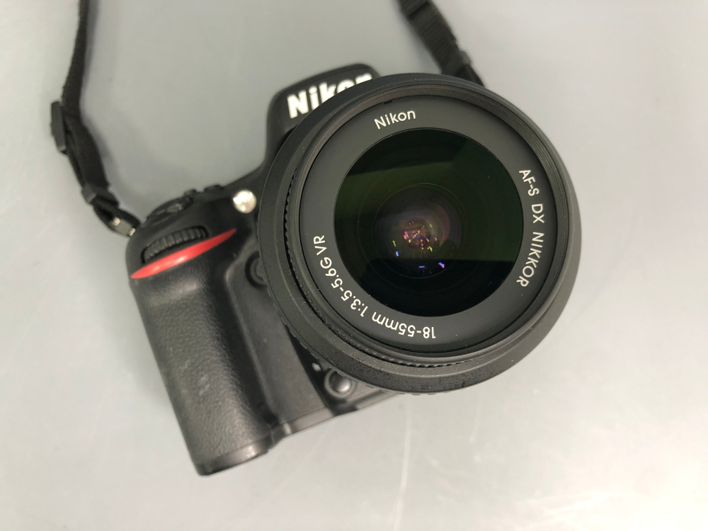 Nikon D610 kit 18-55mm 3.5-5.6G VR 6.900 кадров