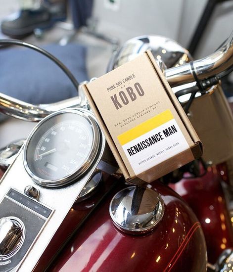 Renaissance Man, свеча Woodblock, Kobo Candles