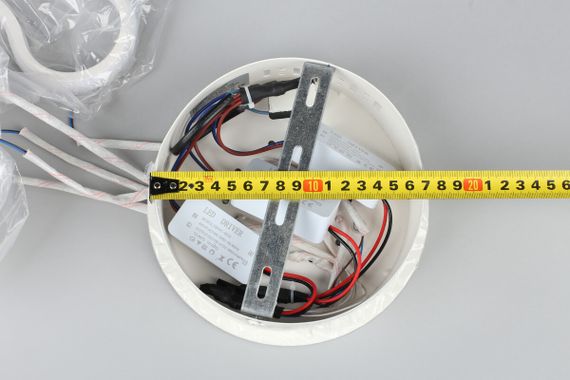 Потолочная светодиодная люстра Omnilux Forcola OML-04207-135