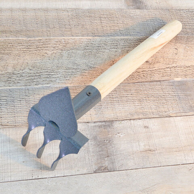 Рыхлитель комбинированный лепестковый №1 с деревянным черенком