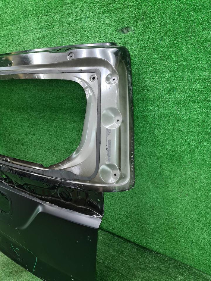 Крышка багажника Voyah Dream (2021-н.в.)