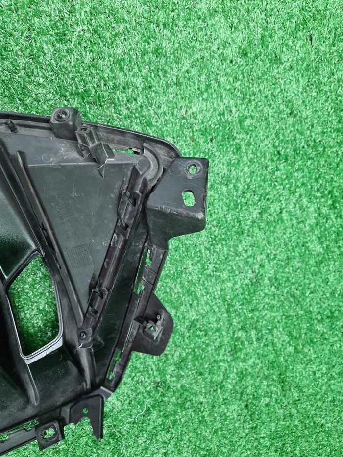 Накладка ПТФ левая Kia K5 (2019-2023)