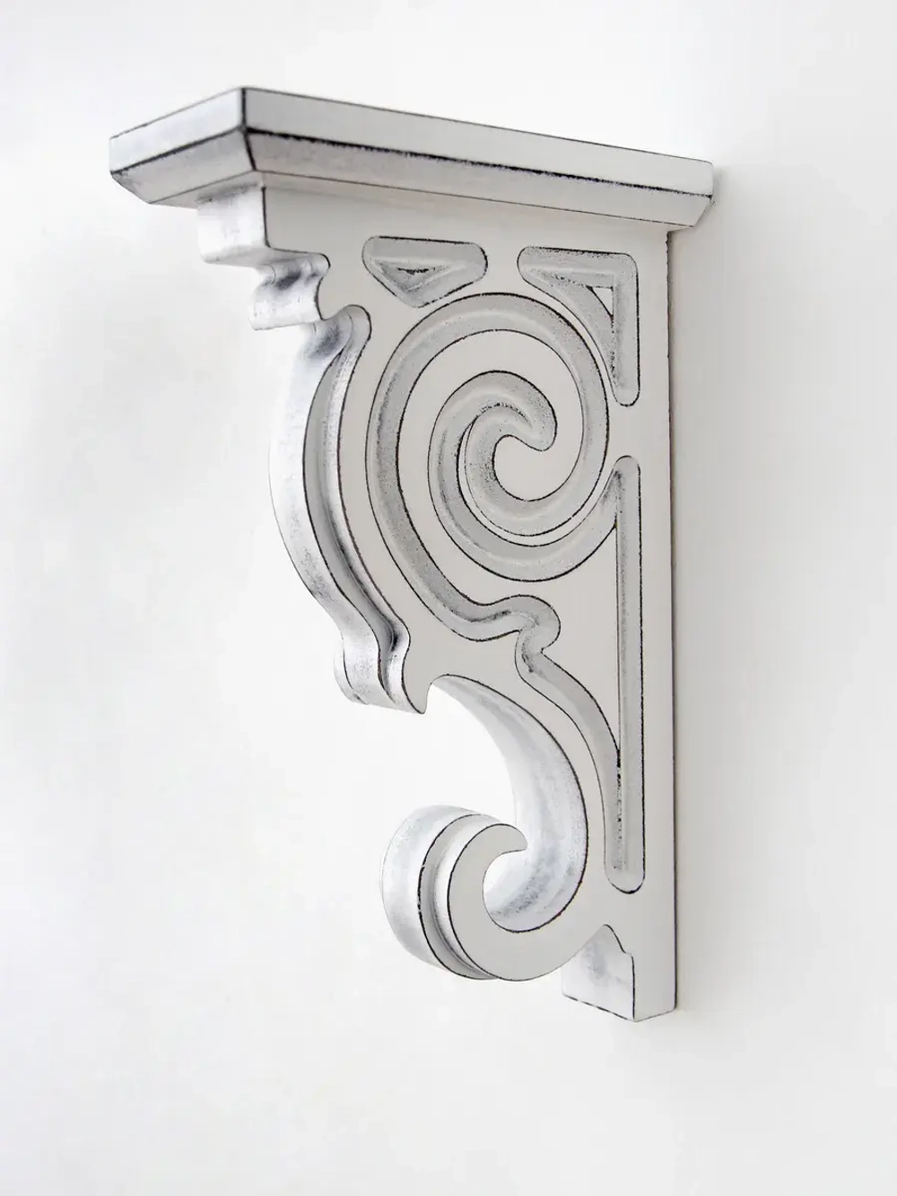 Полка настенная навесная 60 см