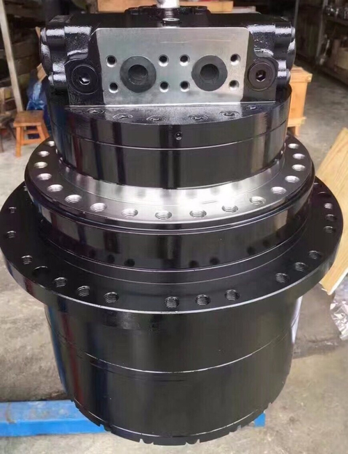 Редуктор хода JCB240 с мотором