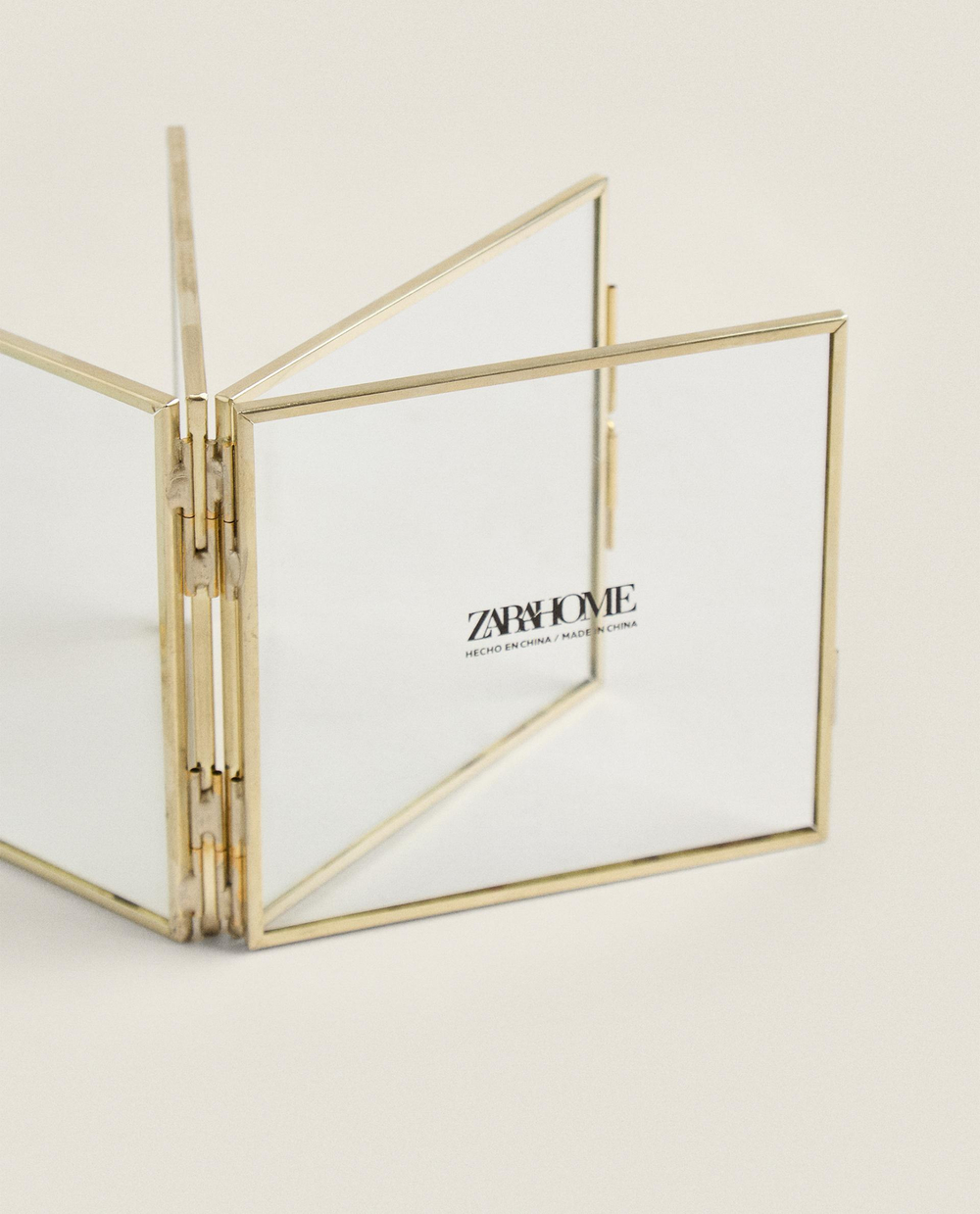 Zara Home Фоторамка из стекла, цвет золотой, 10.5 см