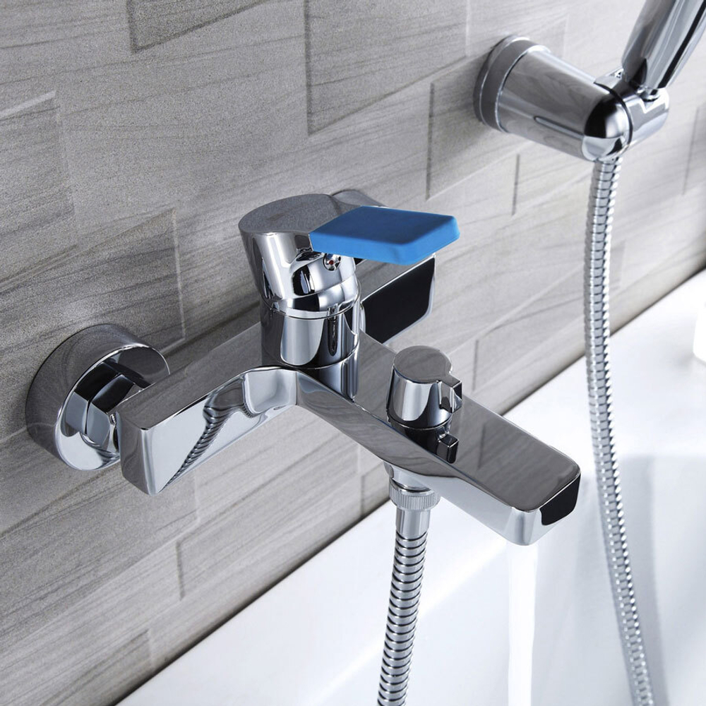 Смеситель для ванны с душем Lemark Aura LM0614C с коротким изливом, керамический дивертор