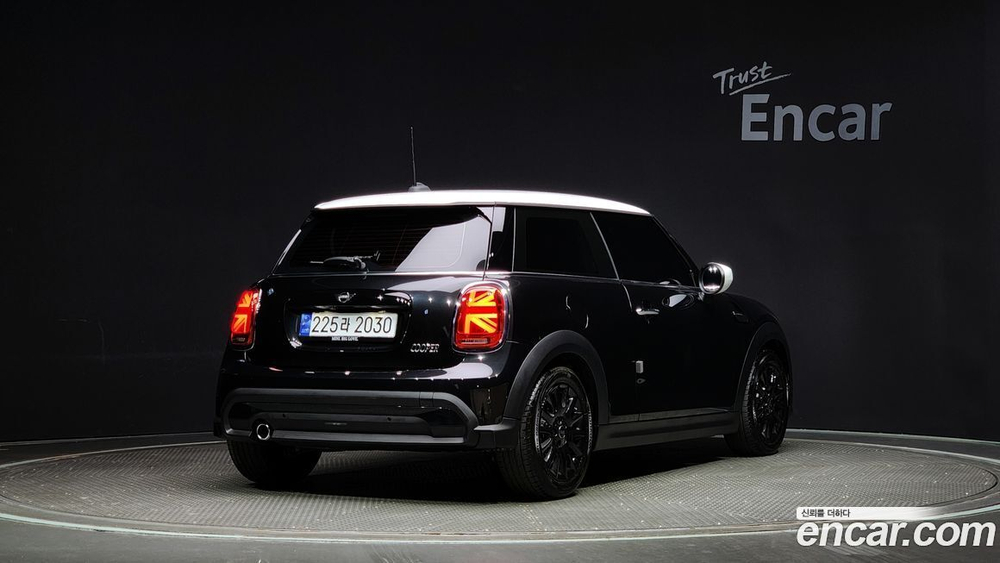 Mini Cooper Classic (06.2023)