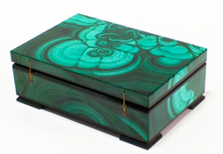 Шкатулка из малахита артикул 10870