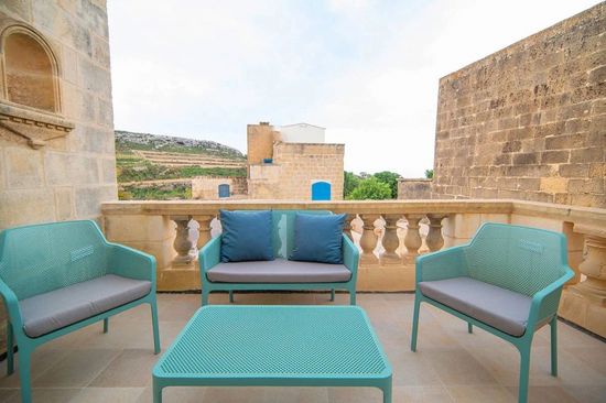 Столик пластиковый журнальный Net Table 100 Nardi цвет ментоловый