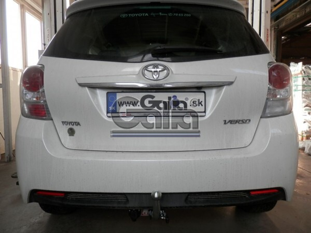 Фаркоп оцинкованный Galia T063A для Toyota Verso 2009-2013, 2013-2018(паспорт и сертификат в комплекте)(без электрики)