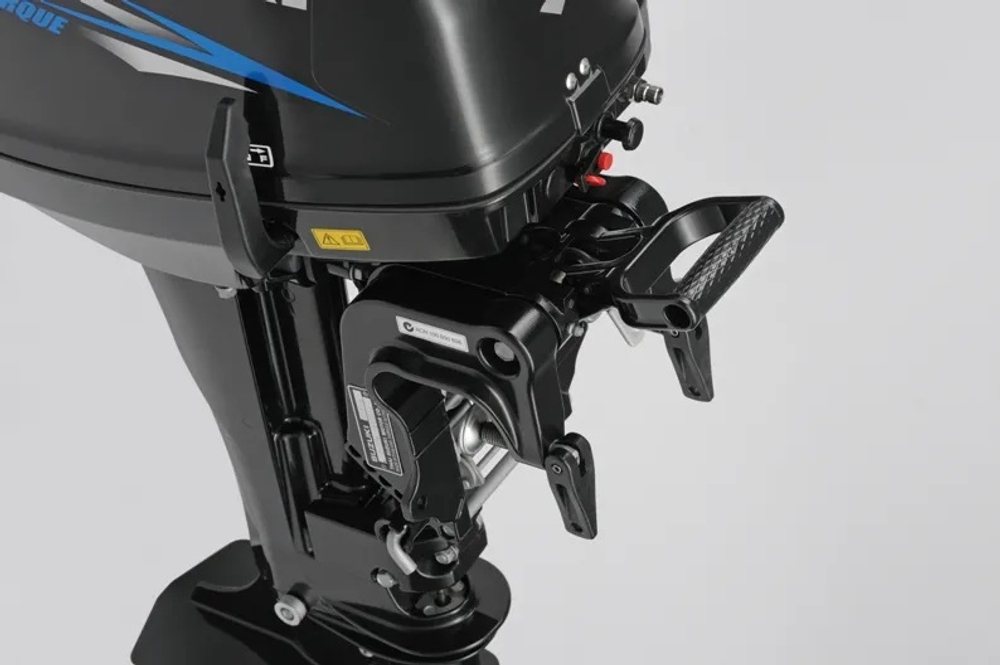 Мотор Suzuki DT 15 AS