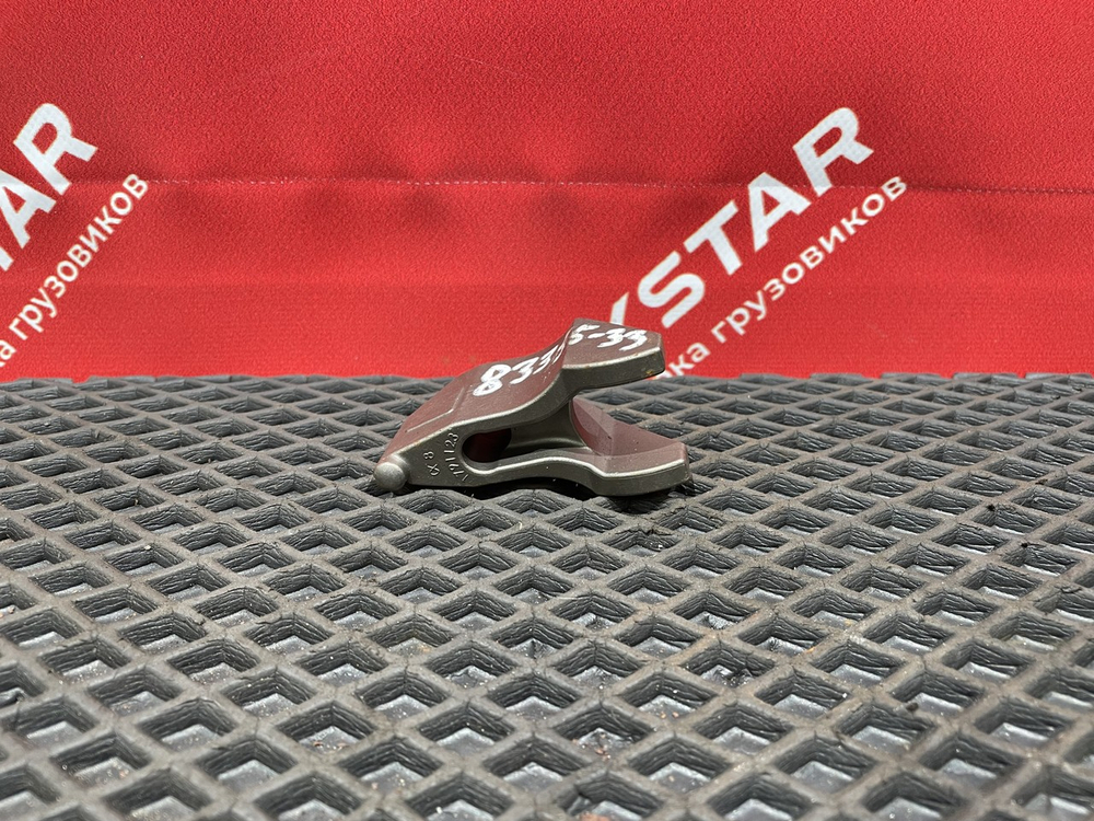 Кронштейн форсунки топливной