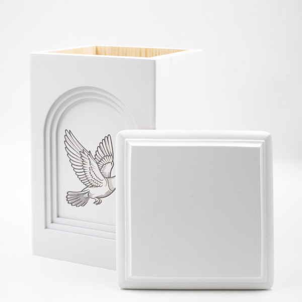 Урна для праха из березы «Арка» белая с гравировкой Голубь