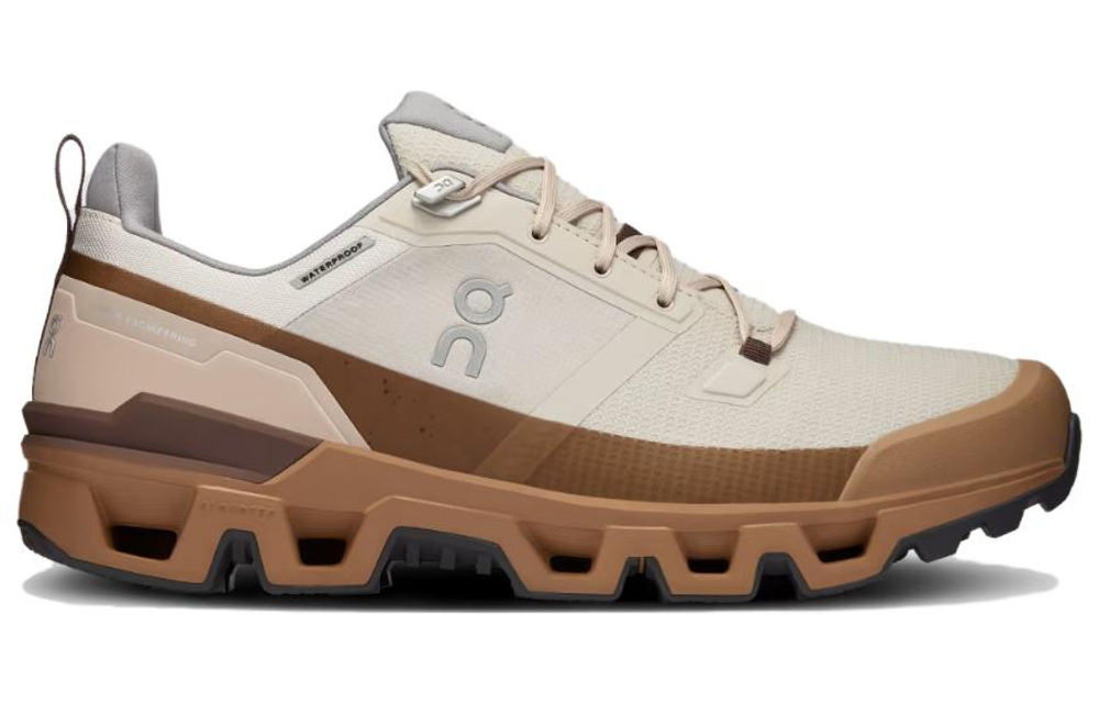 On Cloundwander Waterproof Pearl Root