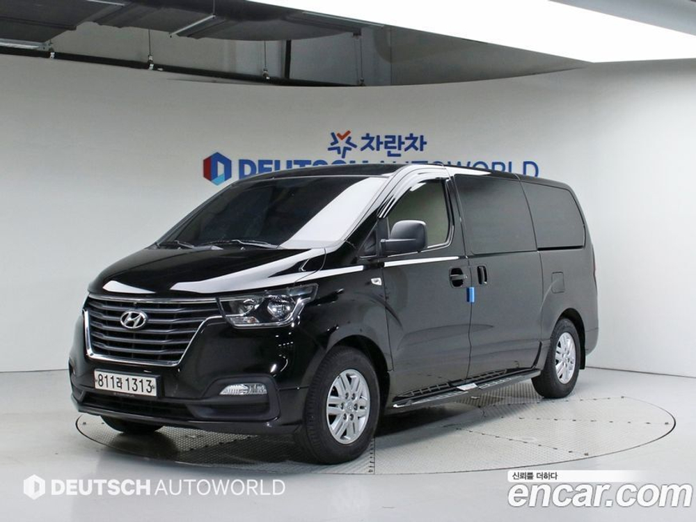 Hyundai The New Grand Starex Van 3-х местный (09.2019)
