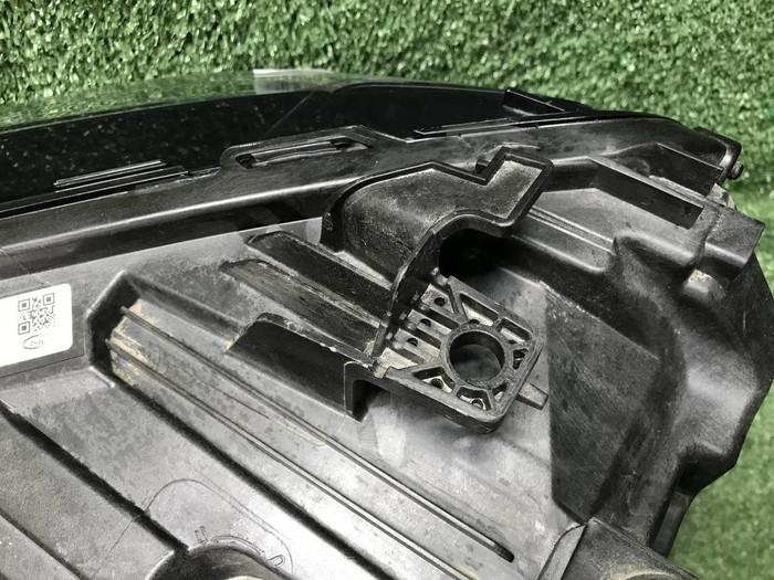 Фара правая Geely Monjaro (2021-н.в.) LED