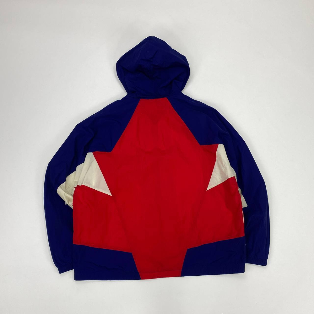 Ветровка Nike