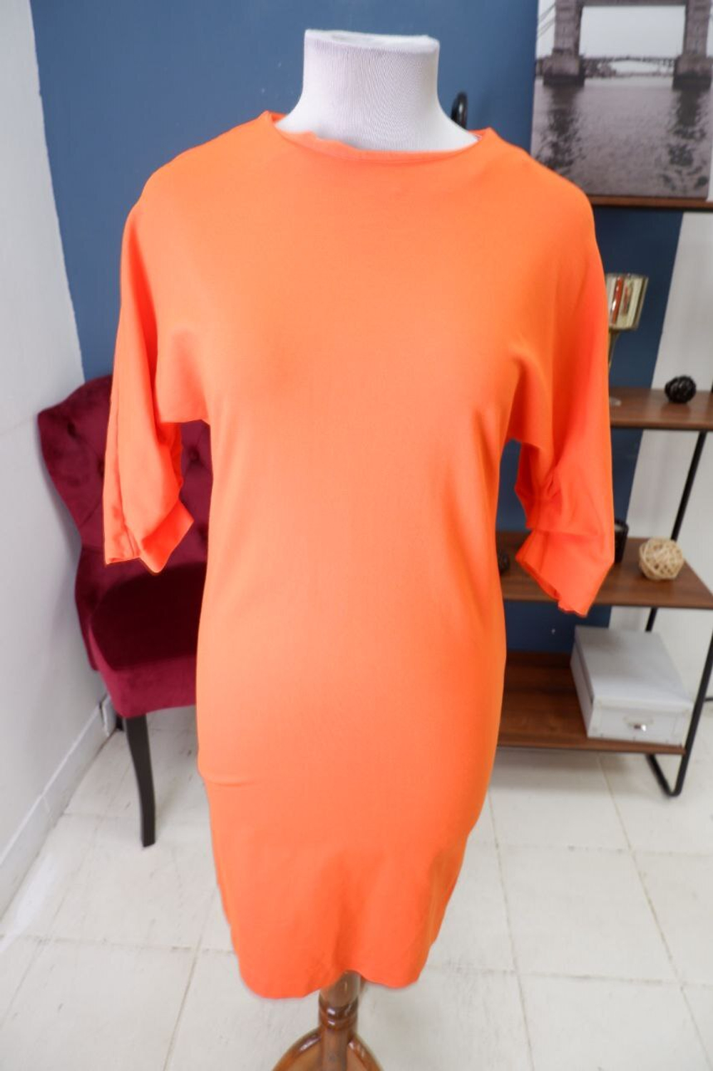 Платье Ruxara модное 42  размер