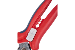 Секатор Elitech плоскостной с отверстиями для снятия шипов роз PB 02 Garden