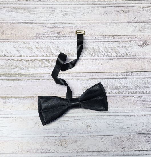 Галстук бабочка классика, лайм глянец