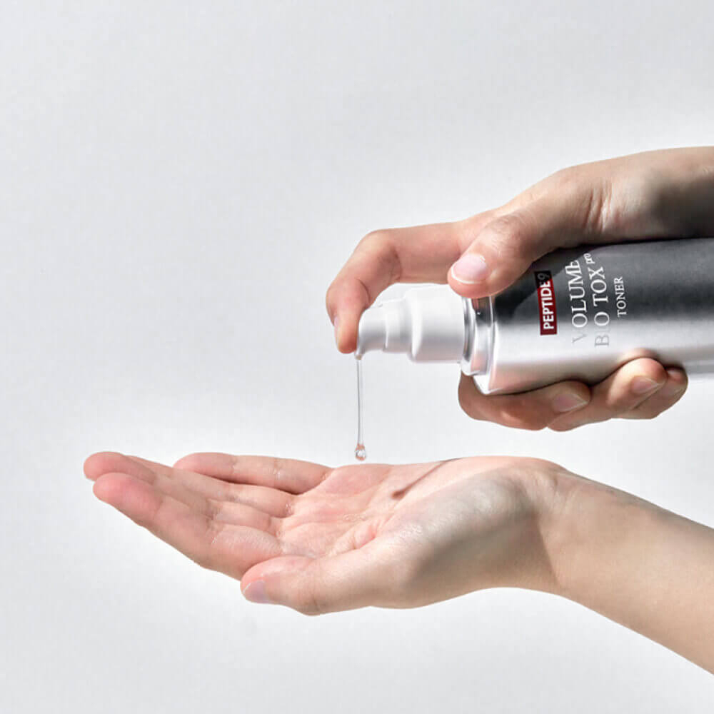 Пептидный тонер-бустер с матриксилом MEDIPEEL Peptide 9 Volume Bio Tox Toner Pro
