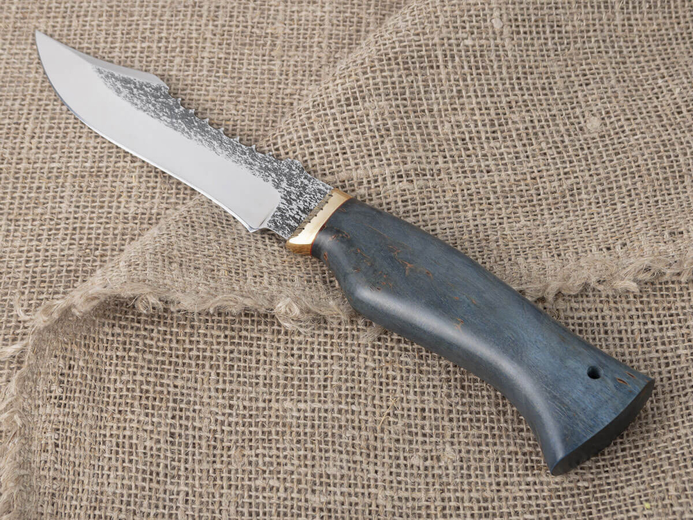 Нож "Щукарь", сталь Bohler N690, рукоять синяя стабилизированная береза