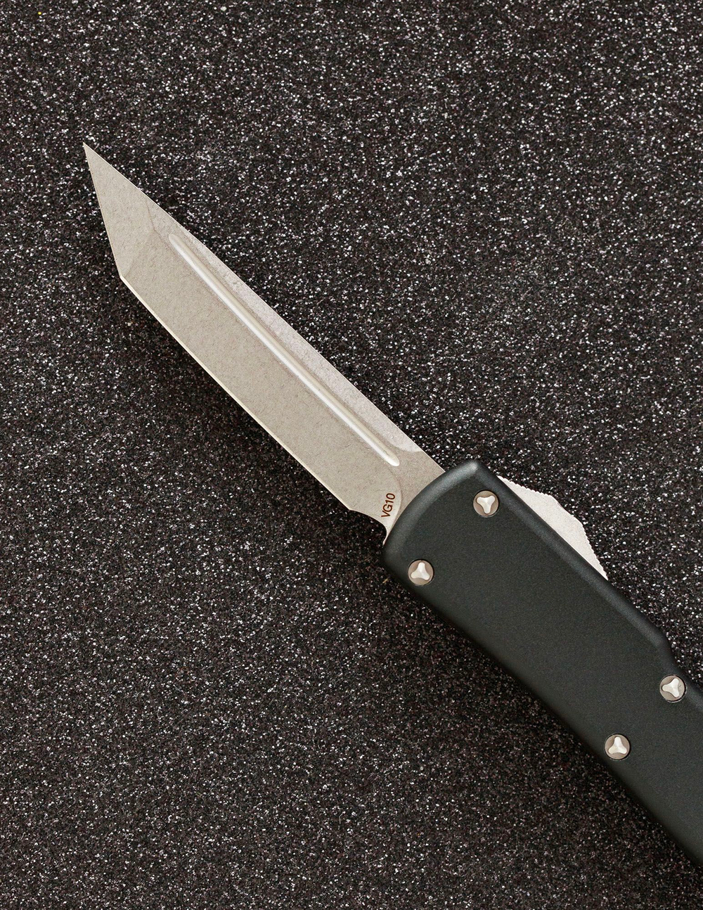 Автоматический складной нож SteelBro UTX-70 T/E Tanto Stonewash 149-10 (черный) фронталка/выкидуха