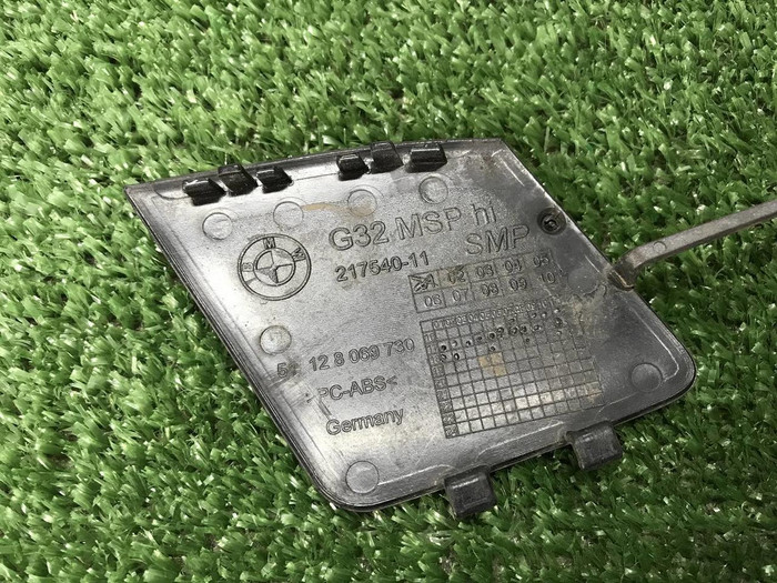 Заглушка буксир. крюка BMW 6er G32 (17-20) M-paket