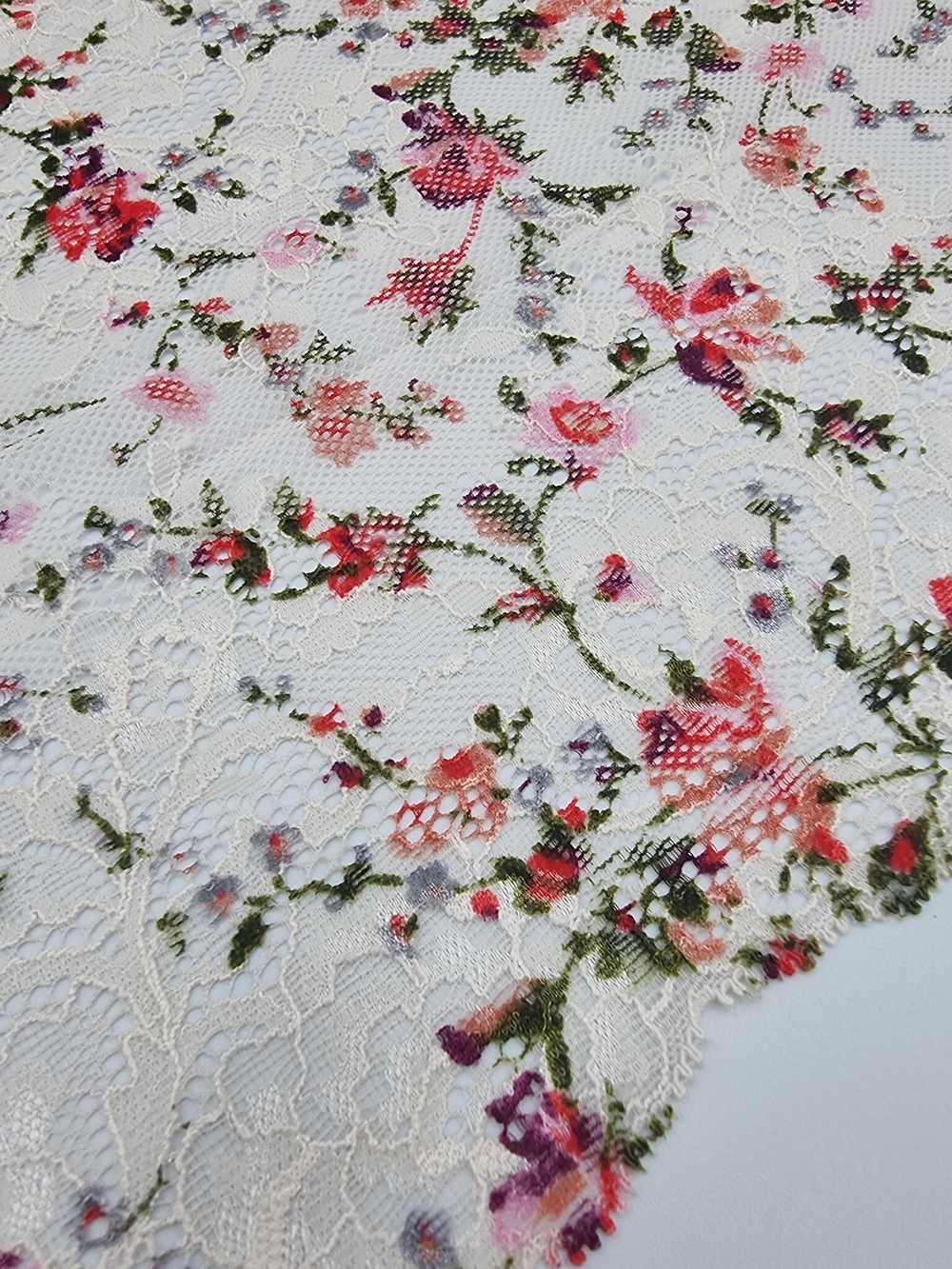 Кружево эластичное серебристый пион/мультиколор К760 (вер.3)